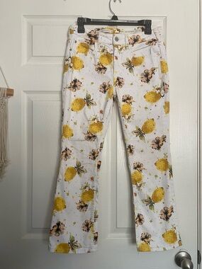 Pilcro and the Letterpress Anthropologie White Floral Lemon Print Pants Size 28